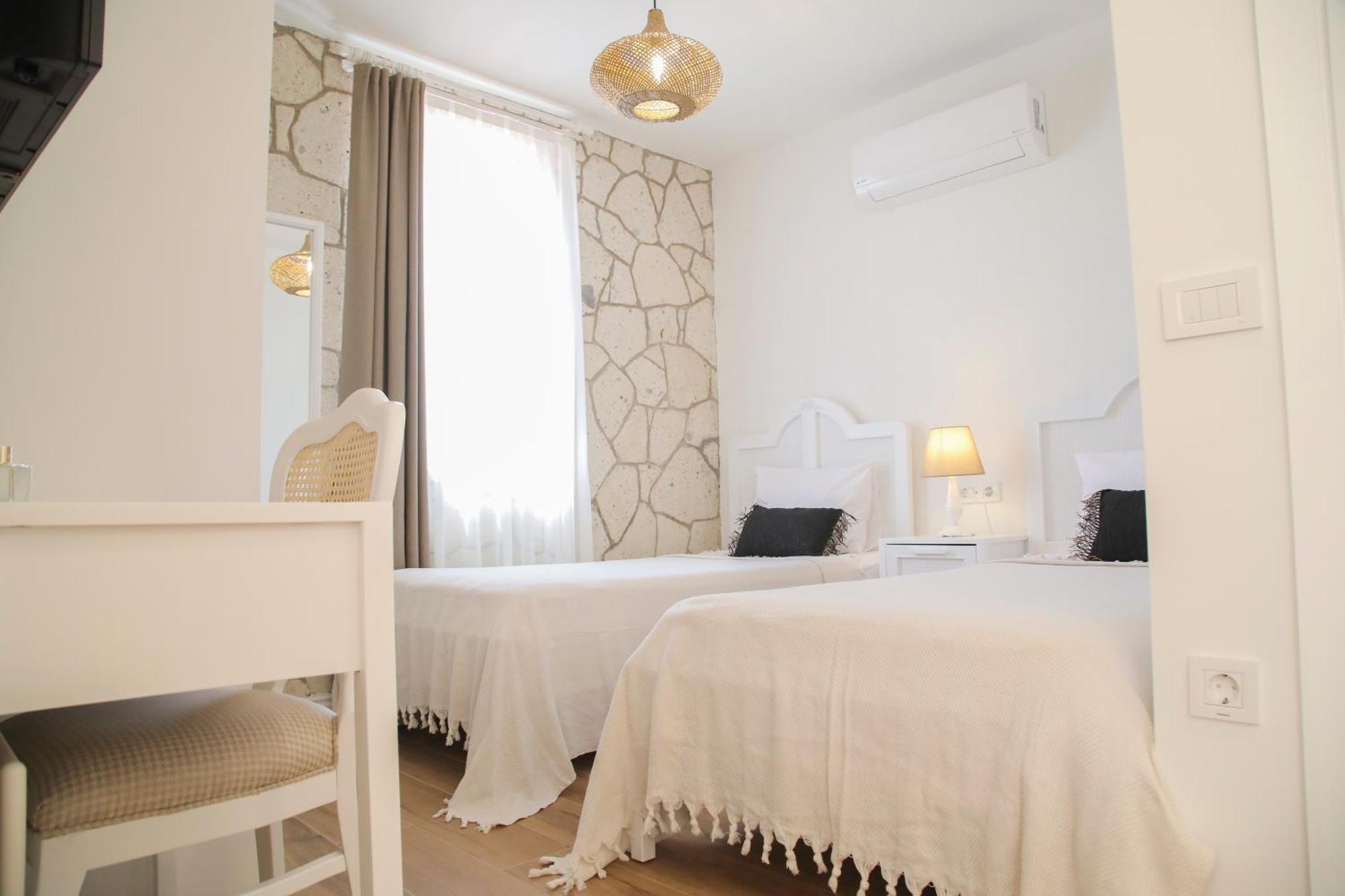 Alacati Balbadem Hotel (Adults Only) Exterior photo