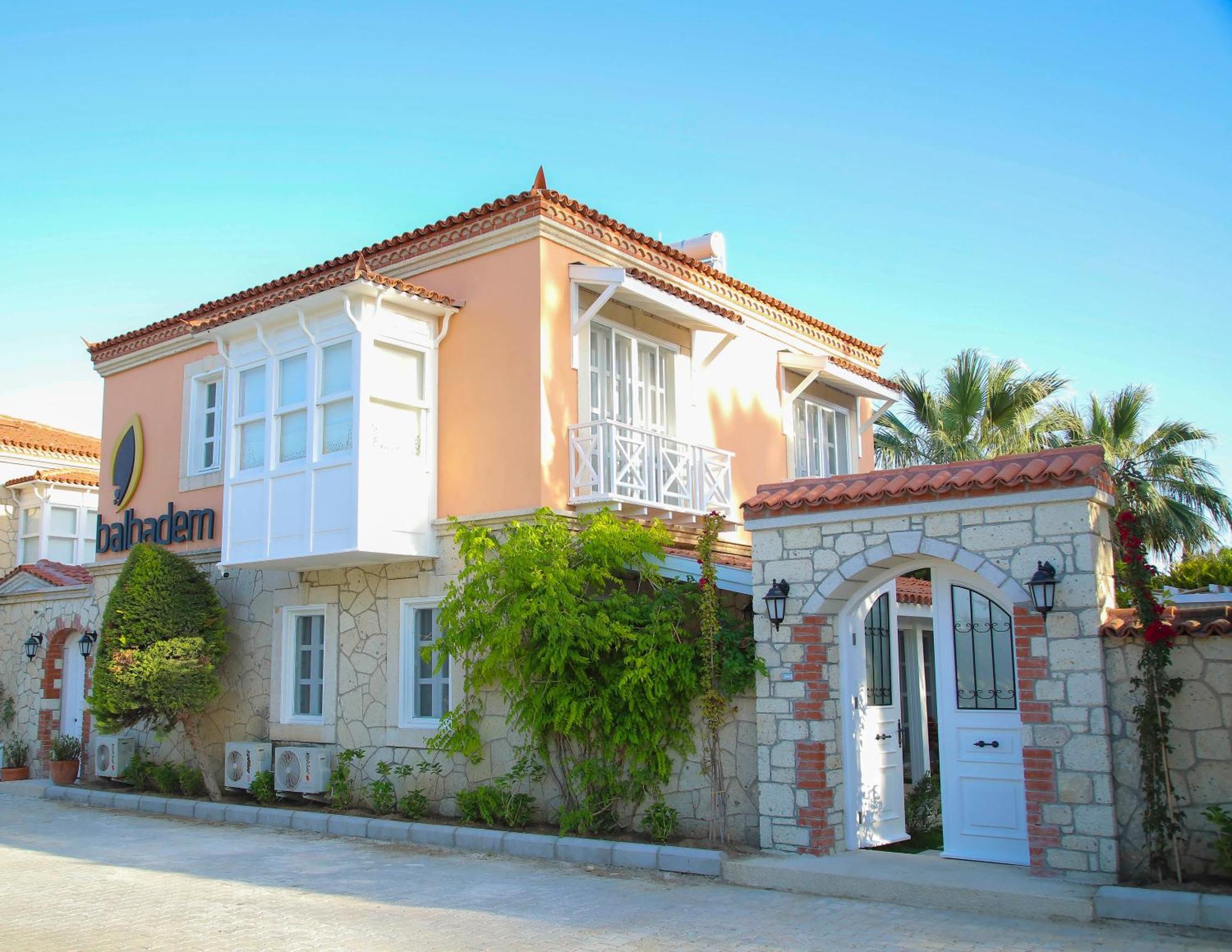 Alacati Balbadem Hotel (Adults Only) Exterior photo